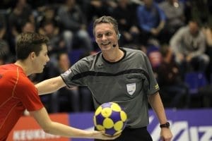 Axiwi-korfball-referee-sports-communication